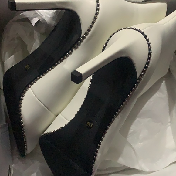 New Bar III Women's Briget Front-Zip Booties - Picture 6 of 6